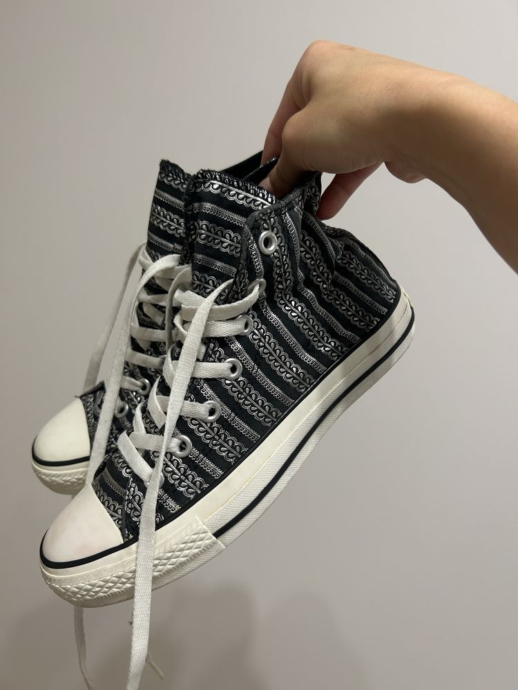 Trampki Converse czarne srebrny wzorek wysokie 37,5 (24 cm)