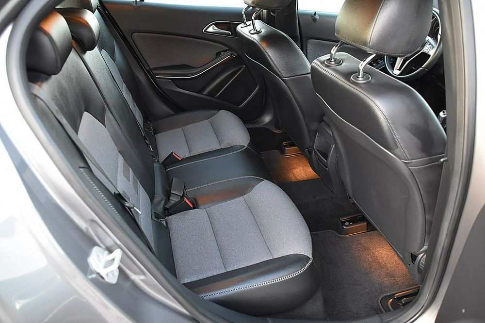 Mercedes GLA 180 D Pół-Skóra Navi Xenon Led Gwarancja