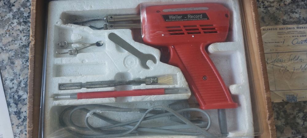 Pistola de soldar antiga