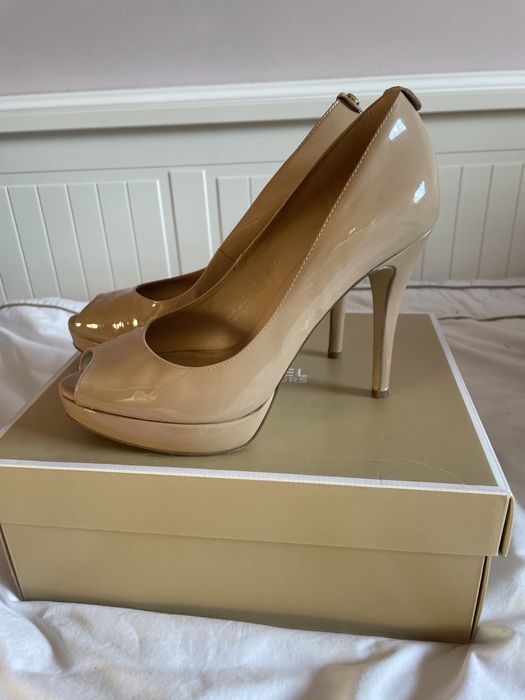 Szpilki Michael Kors 37 oryginalne jak nowe bezowe