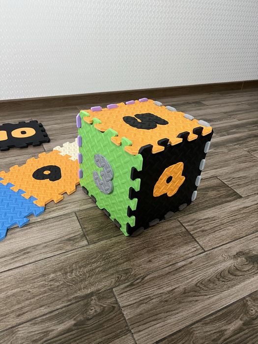 Килимок дитячій пазл с цифрами