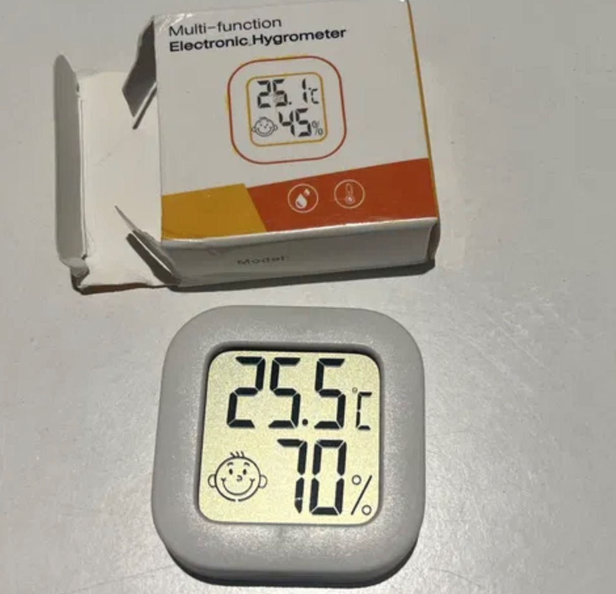 OKAZJA - termometr elektroniczny z hydrometerm - TANIO