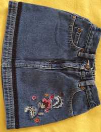 Jeansowa spódniczka z hasłem 98