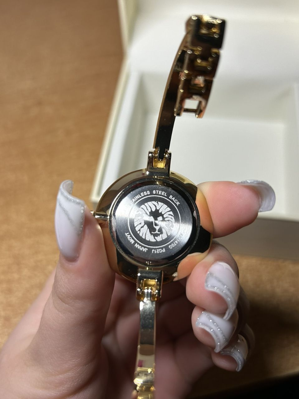 Anne Klein3 браслети
Жіночий наручний годинник Anne Klein +3 браслета