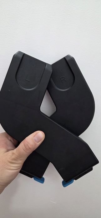 Адаптери автокрісло Maxi-Cosi коляска Thule