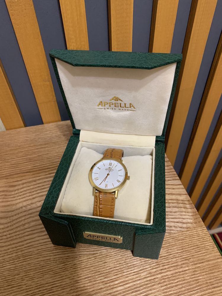 Кварцевые часы «Appella» (Швейцария)