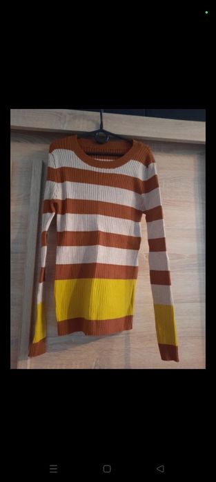 Sweterek damski nowy