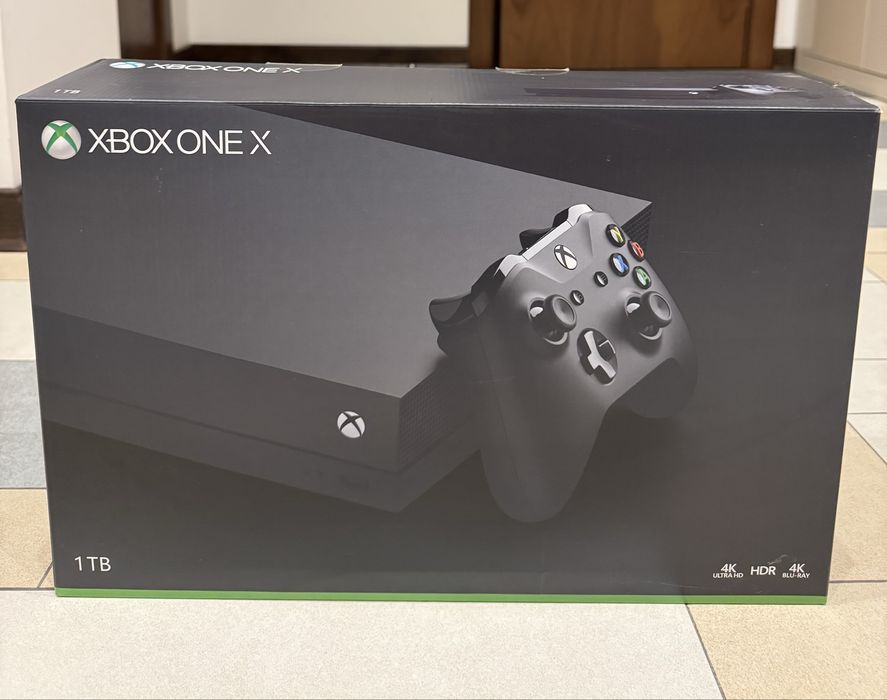 Приставка  для ігор xbox one x