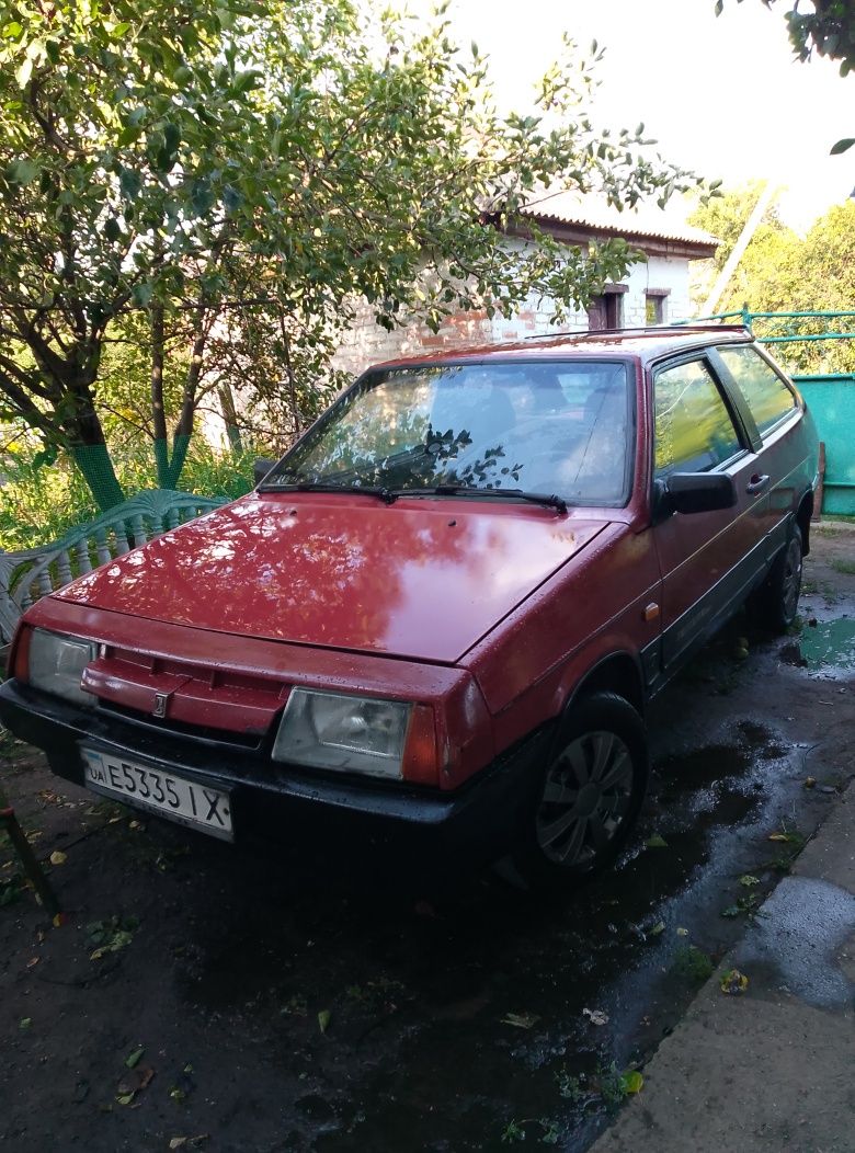 Продам автомобіль ваз 2108