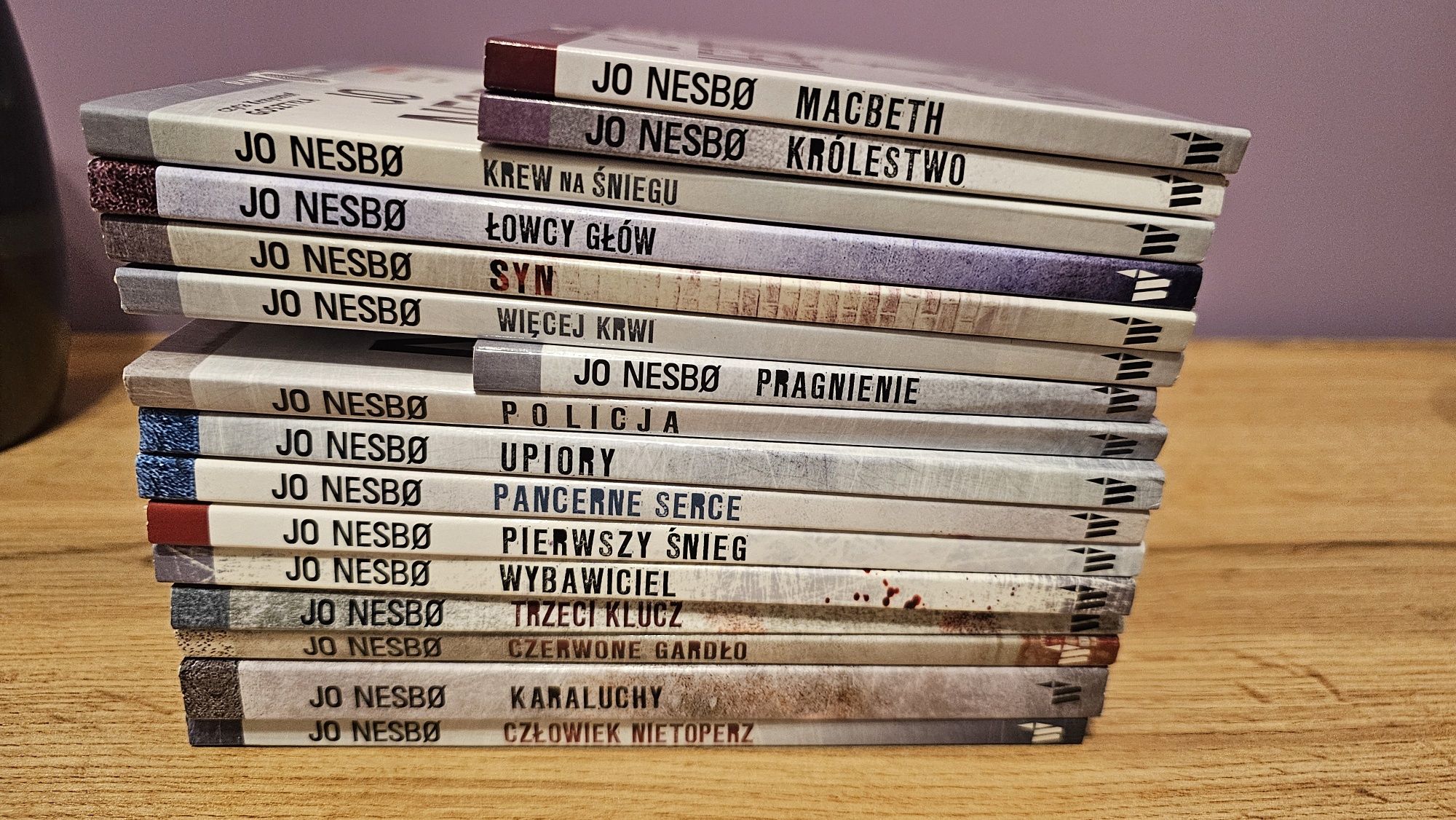 16 audiobooków kryminałów Jo Nesbo
