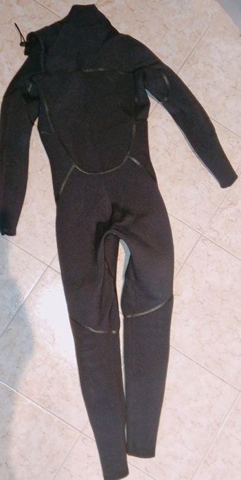 Fato Needessentials 4/3 selagem líquida M