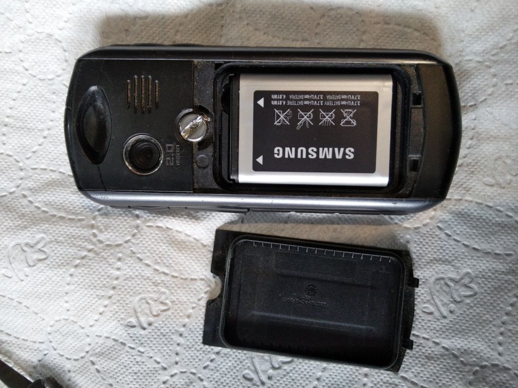 Samsung Solid GT-B2710