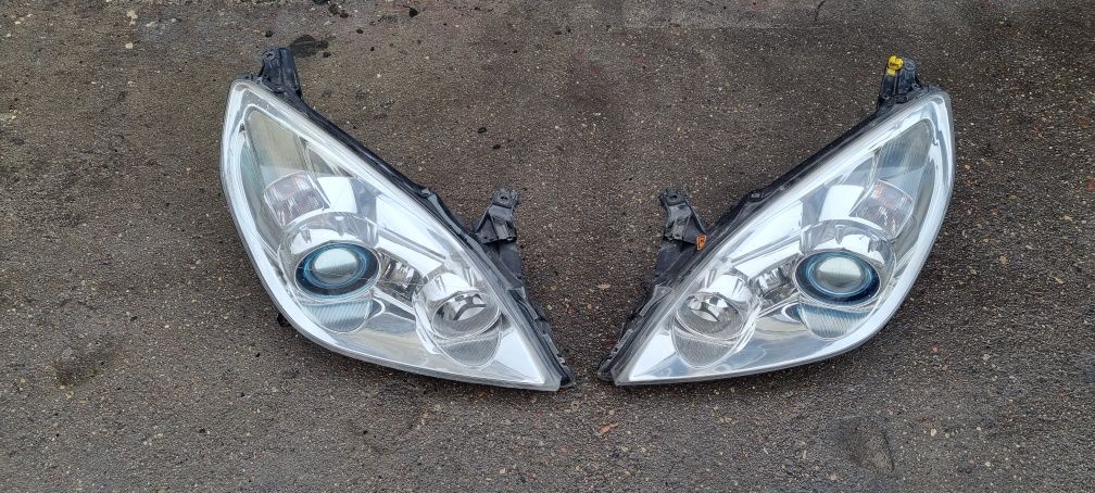 Lampa lewa prawa lampy opel vectra c signum xenon bixenon skrętny