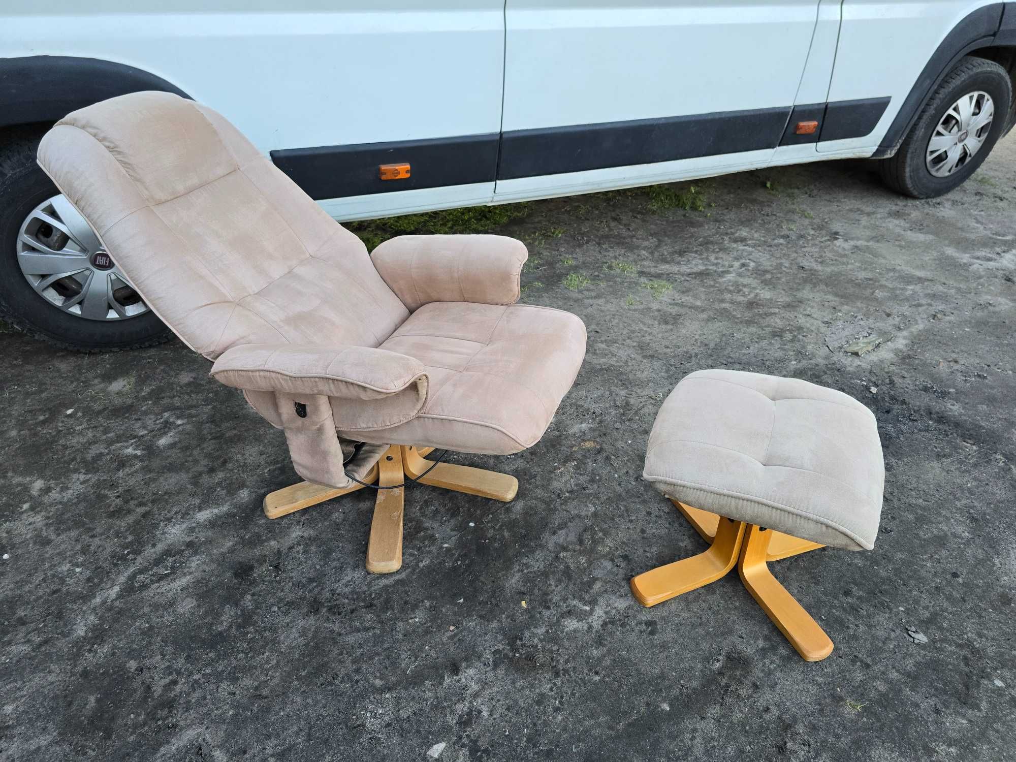 Fotel obrotowy z funkcją relaksacyjną + podnóżek