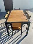 Mesa jantar de jardim