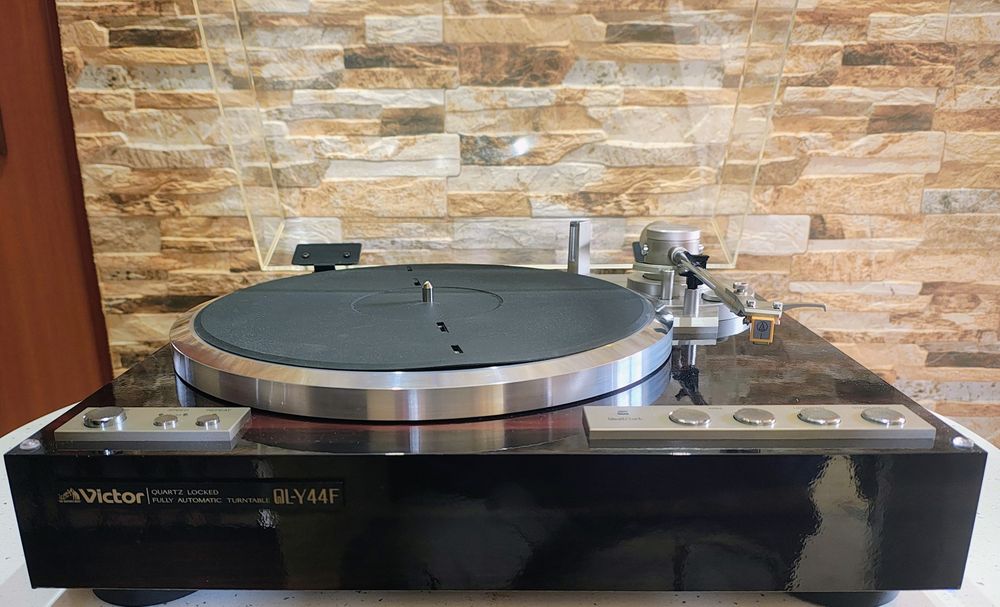 Gramofon Victor ql-y44