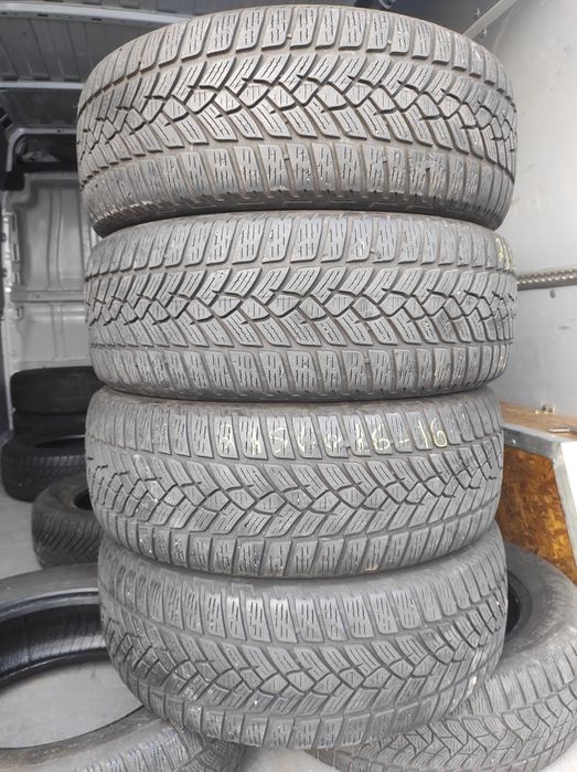 Шины всесезонные 215/60R16.