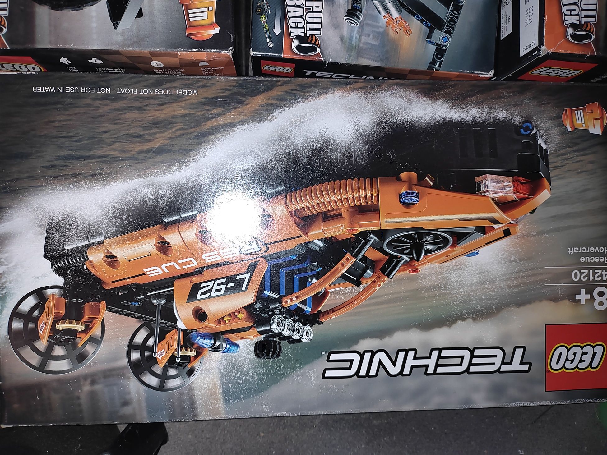 LEGO technic cztery serie