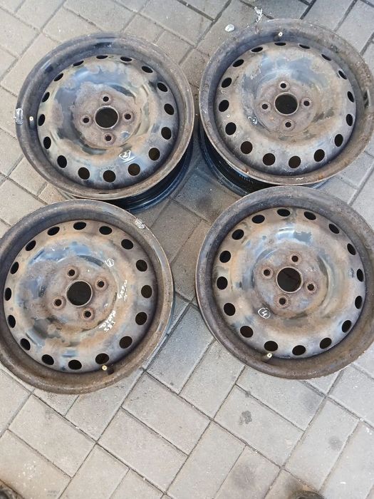 FELGI STALOWE 4x100 5.5Jx 15 CALI TOYOTA YARIS II KOMPLET 4 SZTUKI