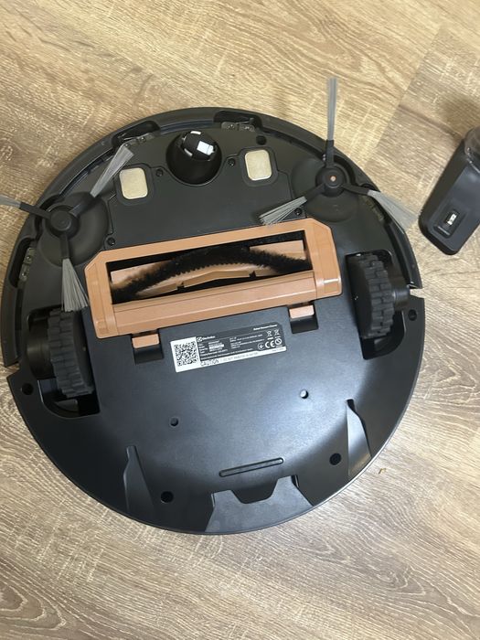 Робот пилосос Electrolux ER61UD1UG