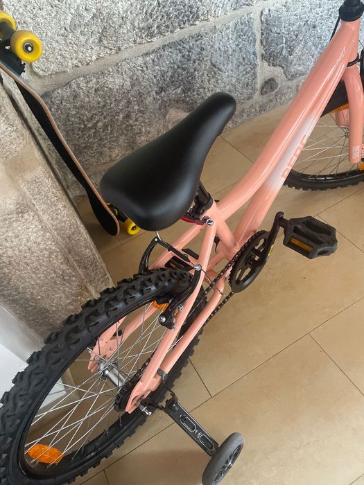 Bicicleta berg rapariga
