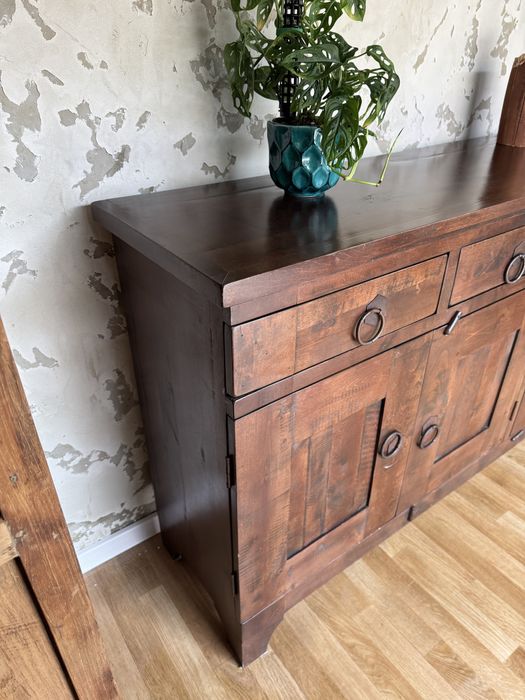 Komoda z drewna, komoda w stylu kolonialnym