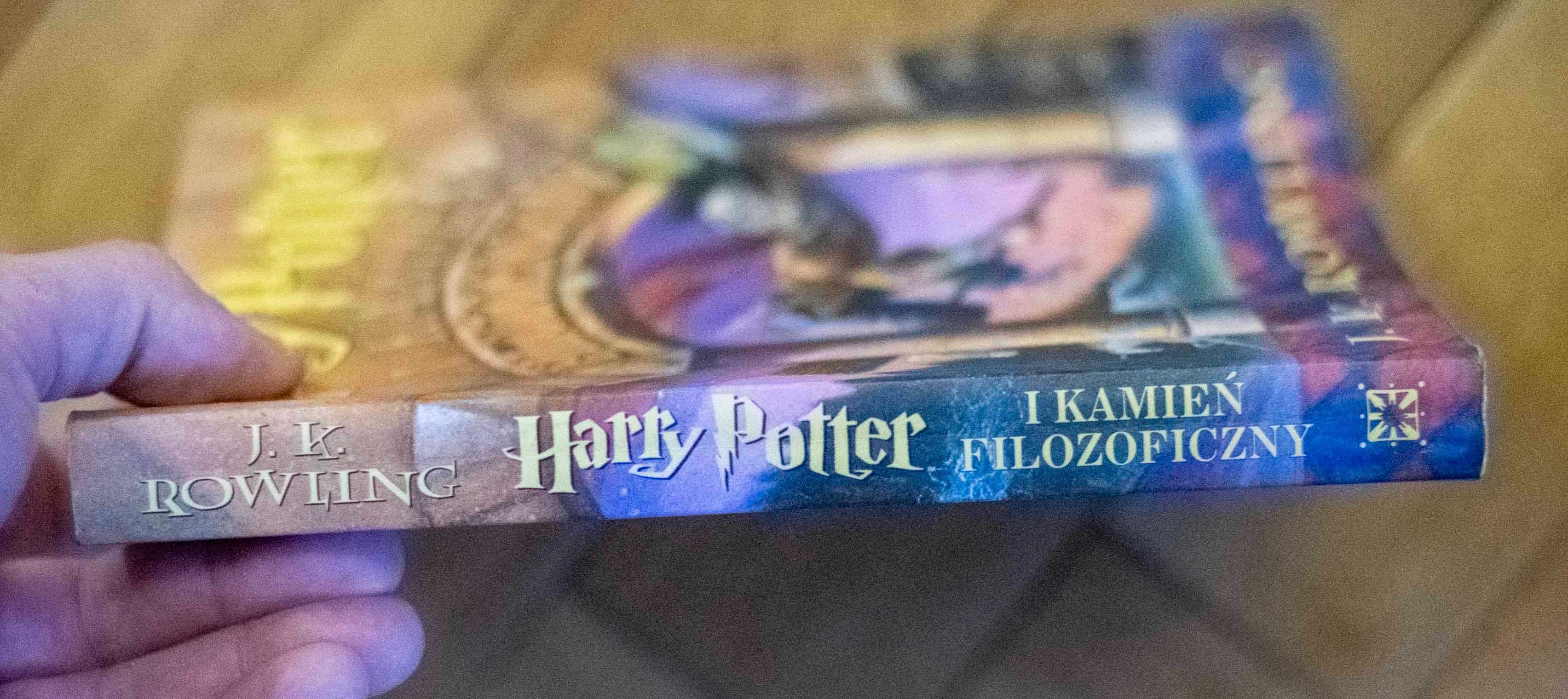 Harry Potter i Kamień Filozoficzny J.K. Rowling Media Rodzina 2000
