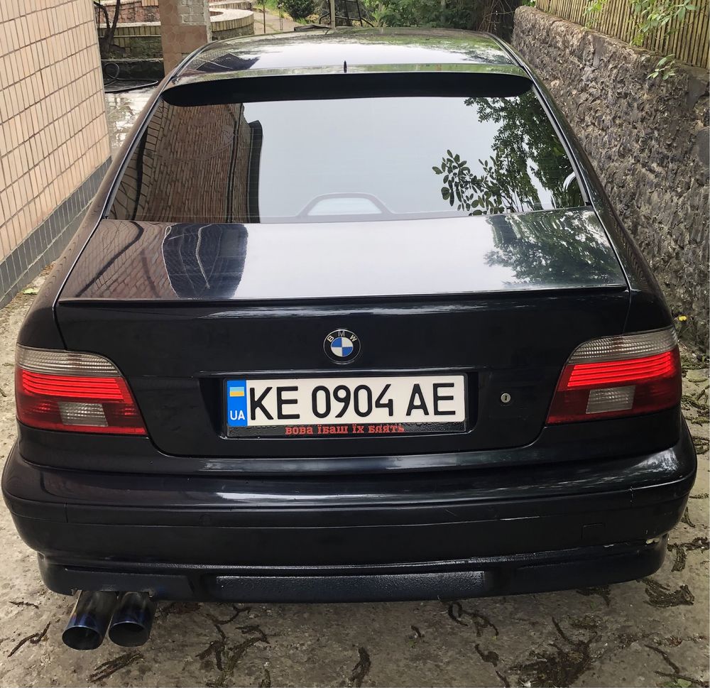 Продам BMW e39 535