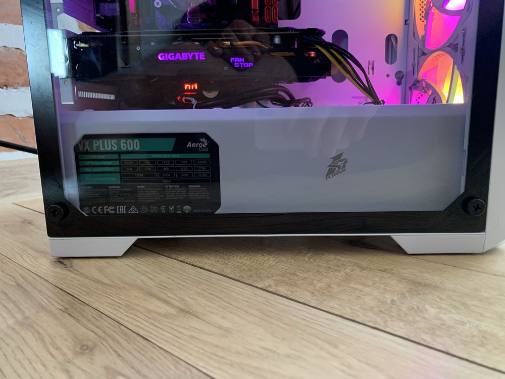 Топ ПК 12 ядер/24 потока 32ГБ DDR4 память/8ГБ відеокарта M2/600W