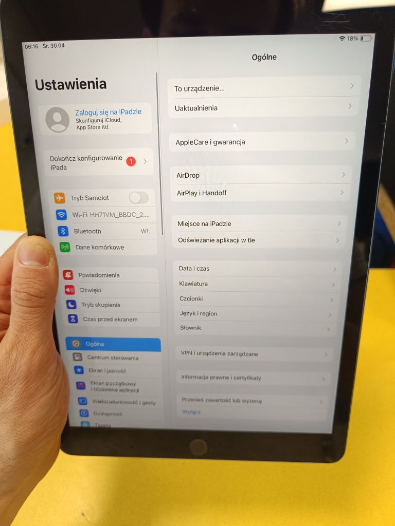 Apple Ipad 9 Generacji Wi-Fi + Cellular / 64 GB / A2604 / GWARANCJA