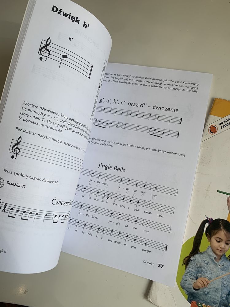 Książki do nauki gry na flecie i cymbałkach
