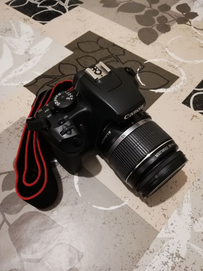 Canon 1000D + Extras