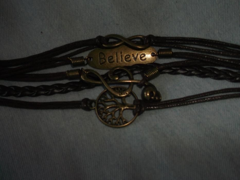 Pulseira "believe"