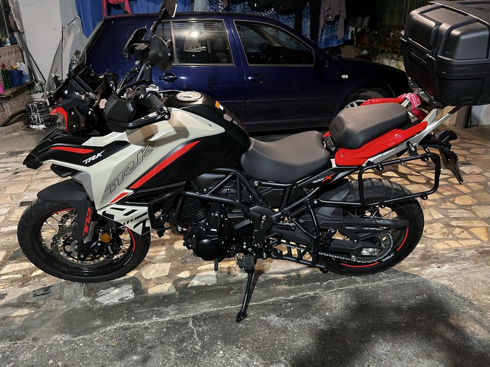 Trk 702x  como nova o