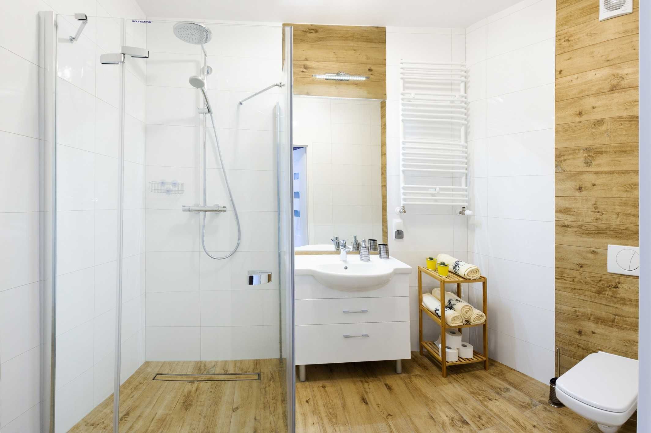 Wolny od 28. 07.elegancki apartament w Kołobrzegu blisko morza parking