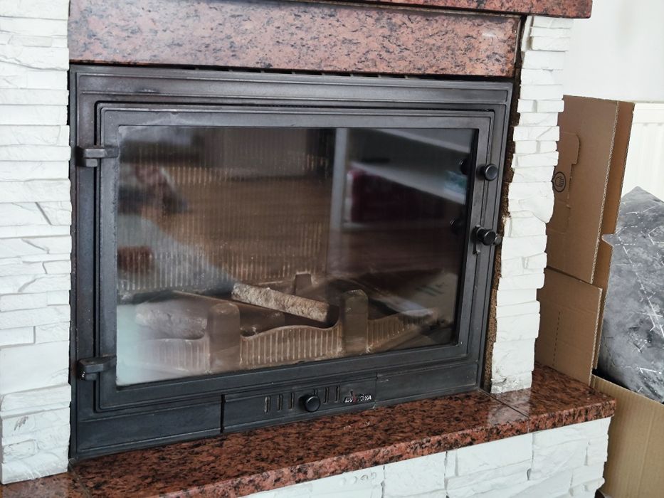 Kominek po rozbiórce