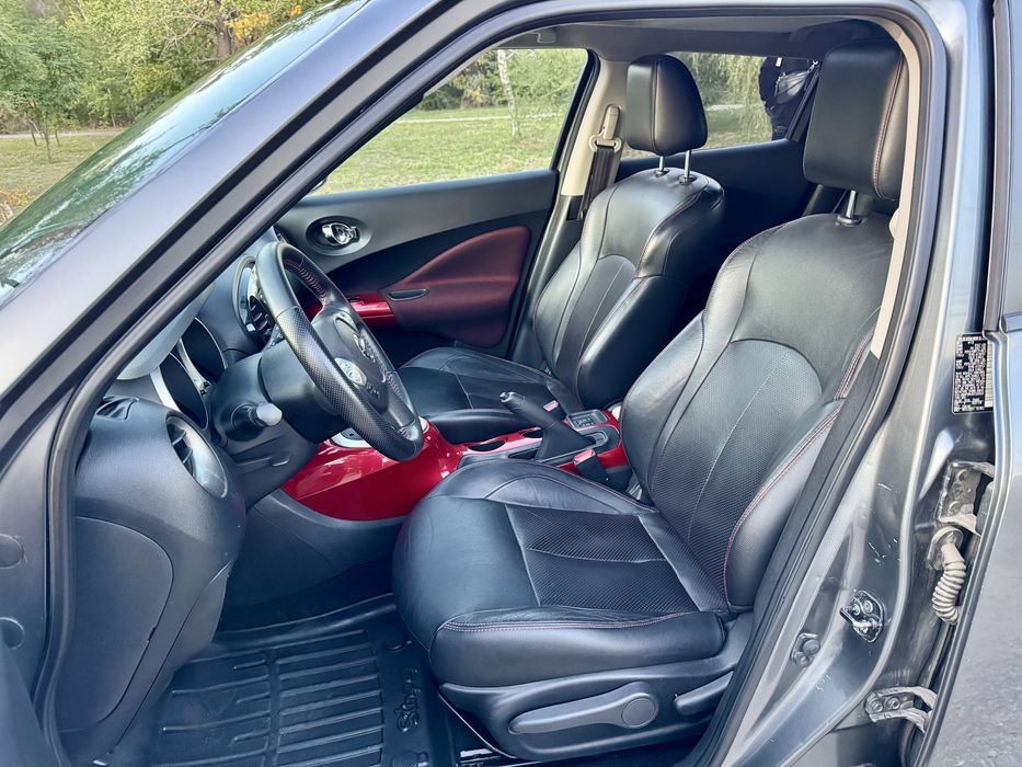 Nissan Juke 2013 1.6 Turbo SV AWD