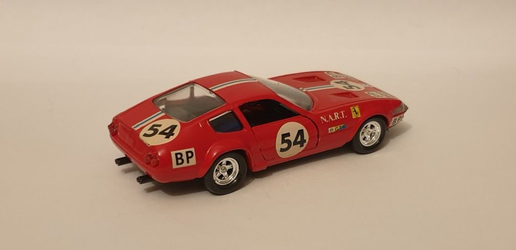 Solido Ferrari 365 Daytona GTB/4 1/43 z pudełkiem! politoys bburago