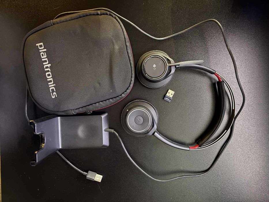 Plantronics Voyager Focus UC B825-M