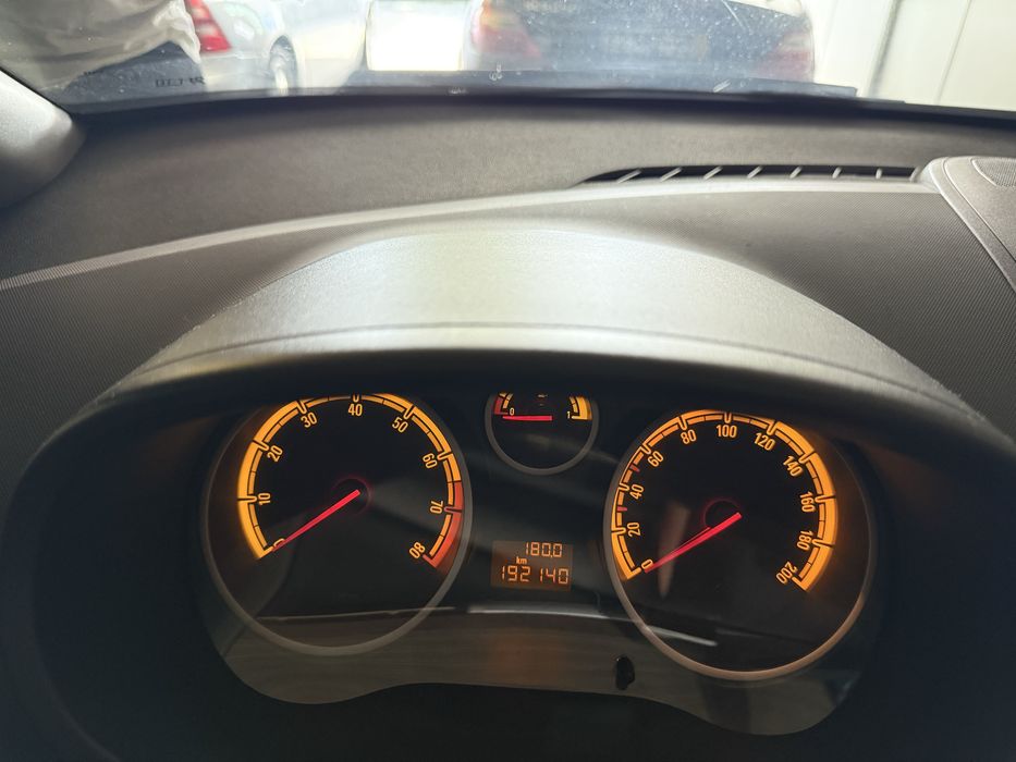 Vendo Opel Corsa 2011
