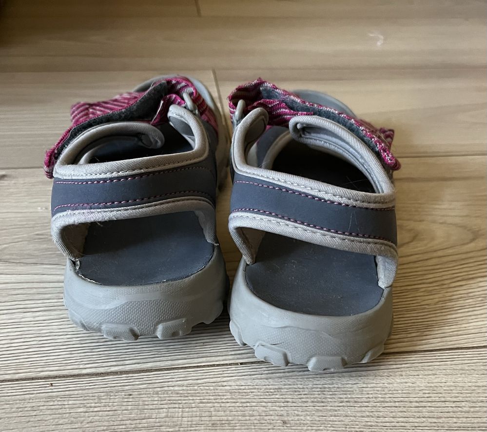 Sandały dziewczęce Quechua 36