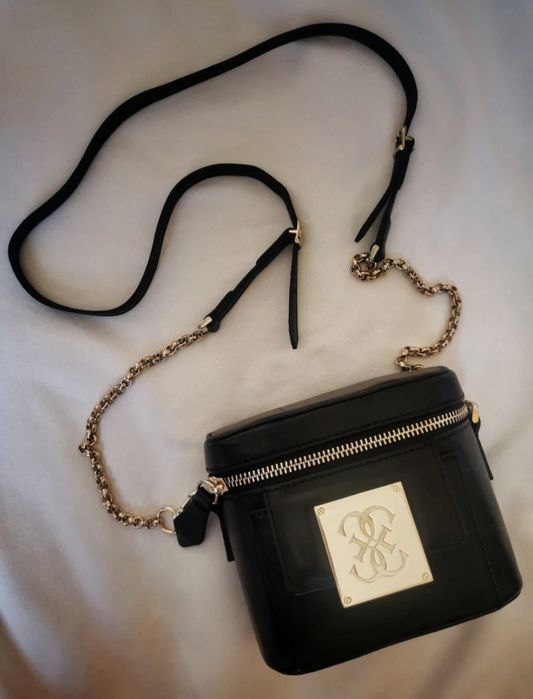 SALE Оригінал, шкіряна сумка бочонок від GUESS. Limited edition