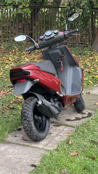 Скутер Malaguti F12