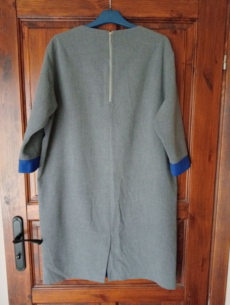 Sukienka Makalu 44
