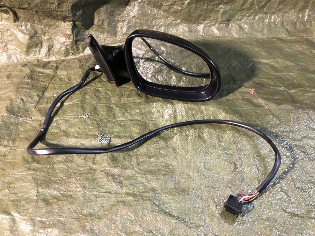 Vw Passat B6 Lusterko Zewnętrzne Prawe Lc9x 9 Pin