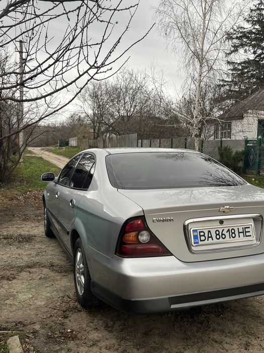 Продам Шевроле Еванда