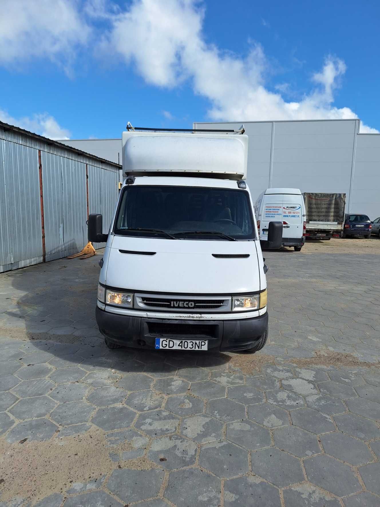 Iveco Daily 40C14 HPI 7 osób