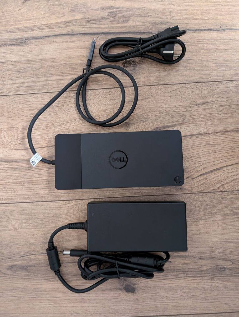 Stacja dokująca Dell WD19TBS 180W Thunderbolt 3 (210-AZBV)