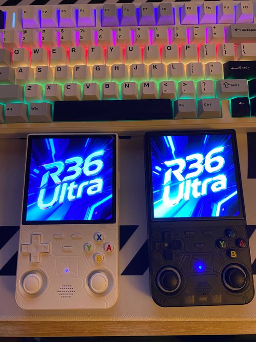 R36 ULTRA - tipo gameboy