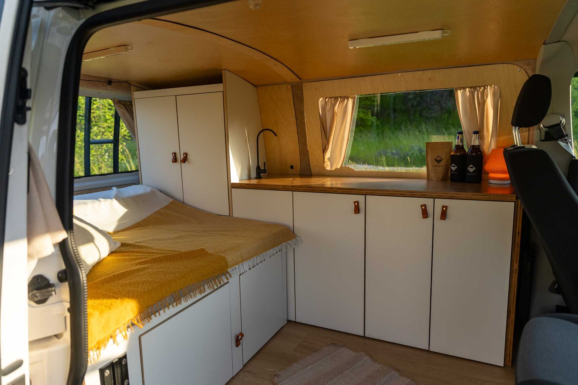 Wynajem Campervan, kamper, van przygodowy - VANWAY CAMPERVANS